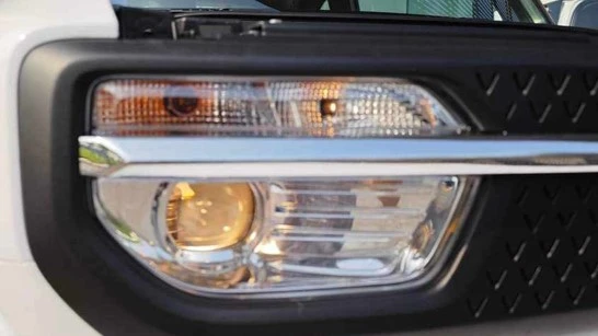 Đèn pha VF3